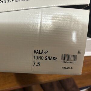 Steve Madden Turquoise Snake Heels